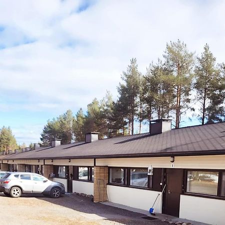 Appartamento Tilava Uudistettu Perheasunto Rovaniemi Esterno foto